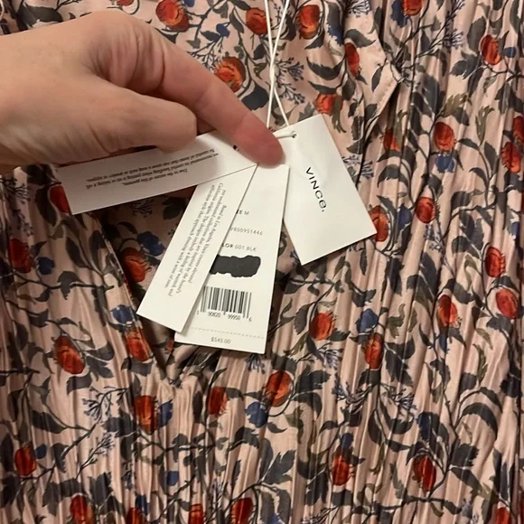 NWT Vince Pleated Maxi Dress - Size M - Picture 11 of 12